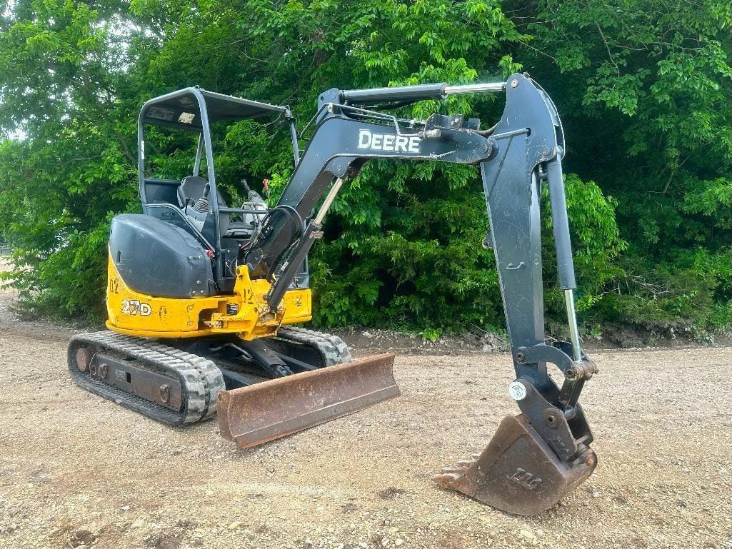 Main image John Deere 27D