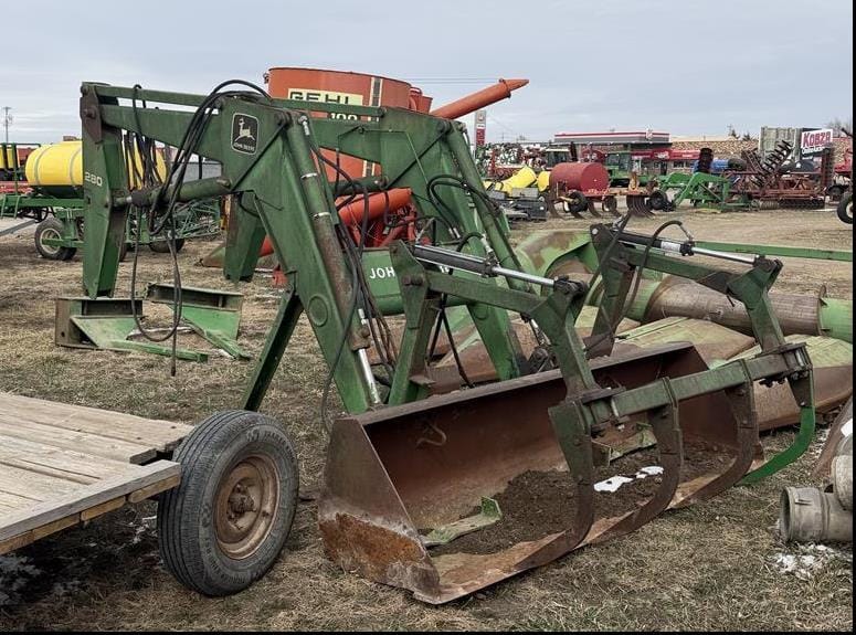 John Deere 280 Equipment Image0