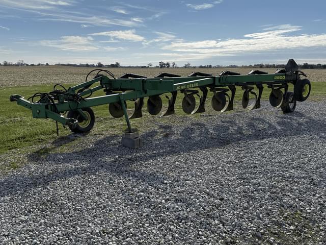 Image of John Deere 2800 equipment image 2