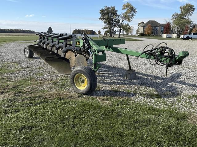 Image of John Deere 2800 equipment image 1