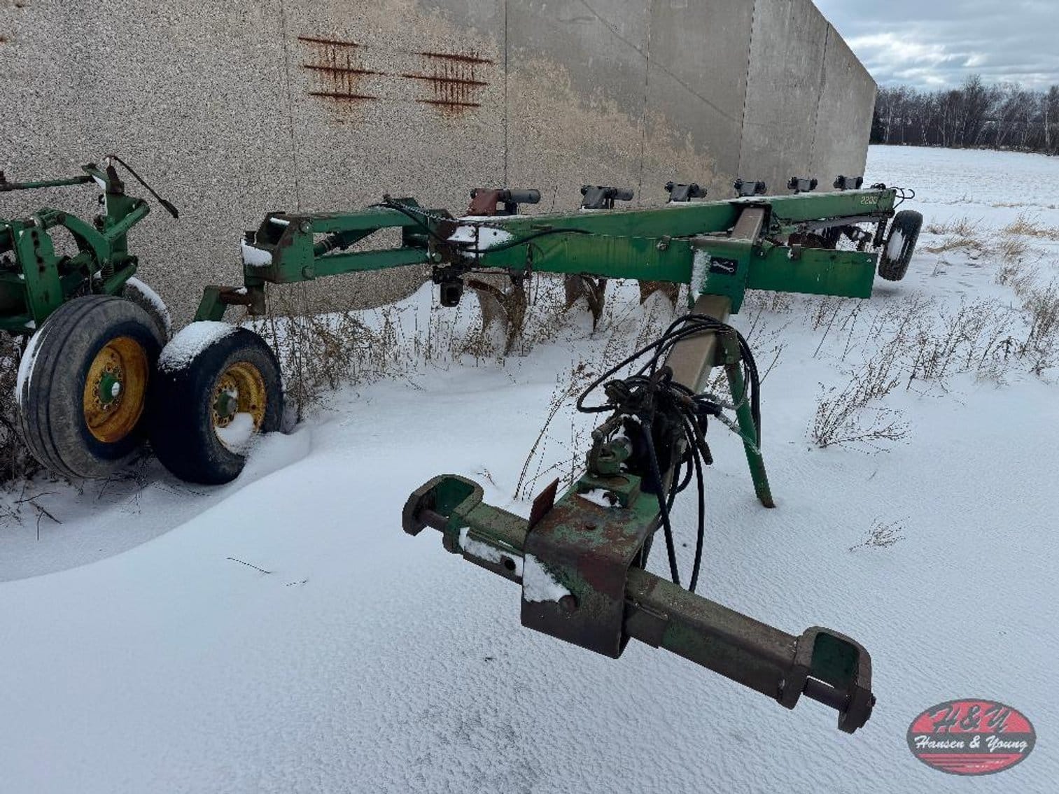 John Deere 2800 Equipment Image0