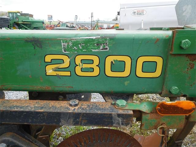 Image of John Deere 2800 equipment image 4