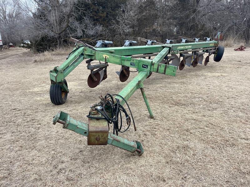 Image of John Deere 2800 Primary image