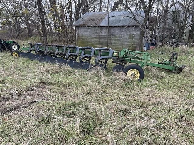 Image of John Deere 2800 equipment image 1