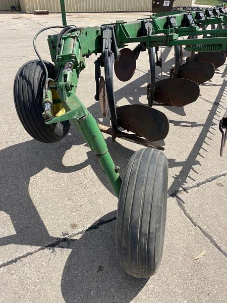 Image of John Deere 2800 equipment image 3