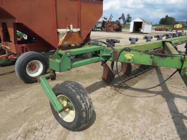 Image of John Deere 2800 equipment image 2