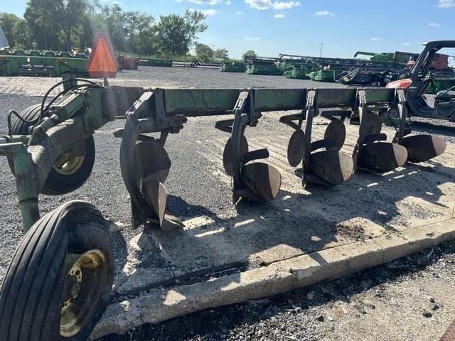 Image of John Deere 2800 equipment image 3