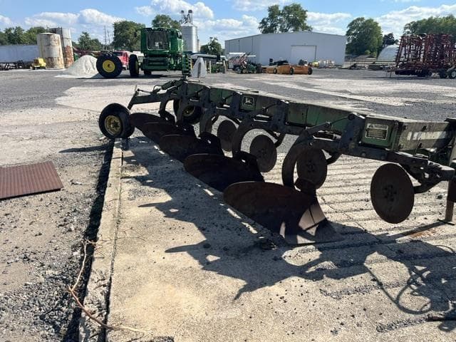 Image of John Deere 2800 equipment image 4