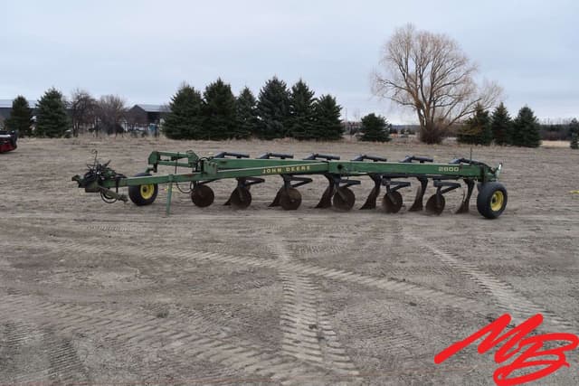 Image of John Deere 2800 equipment image 2