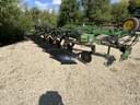 John Deere 2810 Image