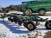 Thumbnail image John Deere 2810 5