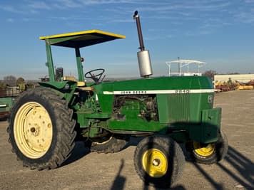 Main image John Deere 2840