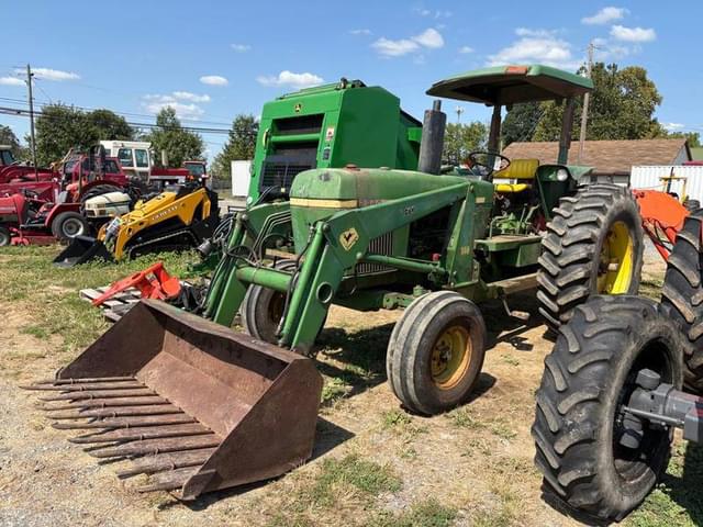 Image of John Deere 2840 equipment image 1