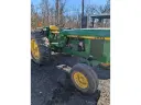 John Deere 2840 Image
