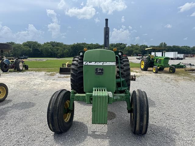 Image of John Deere 2840 equipment image 1