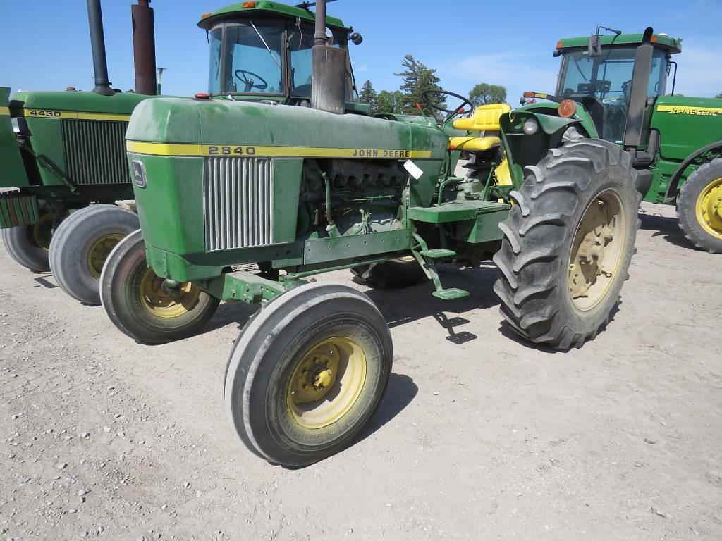 Image of John Deere 2840 Primary image
