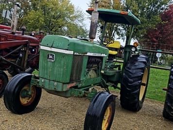 Main image John Deere 2840