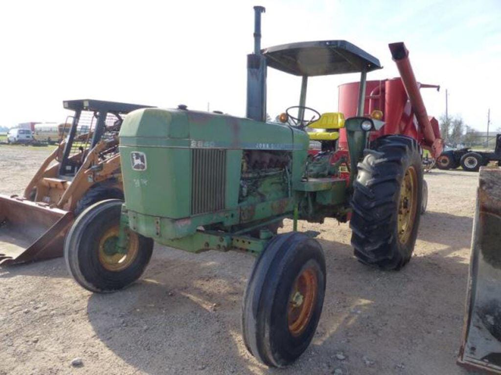 Main image John Deere 2840