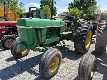 Main image John Deere 2840