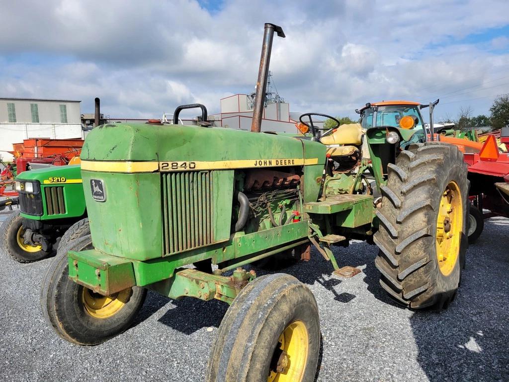 Image of John Deere 2840 Primary image
