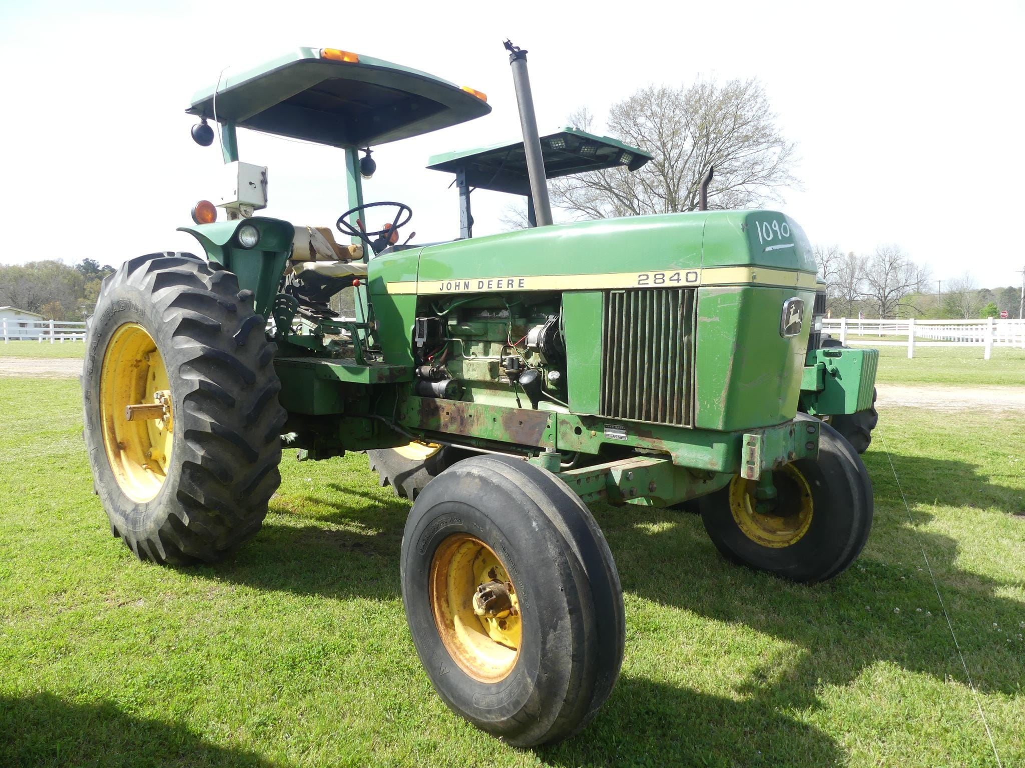 Main image John Deere 2840