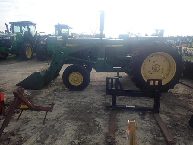 Image of John Deere 2840 equipment image 3