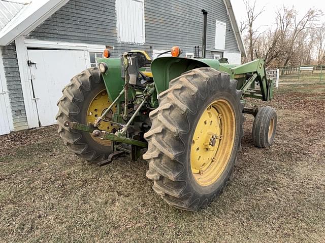 Image of John Deere 2840 equipment image 2