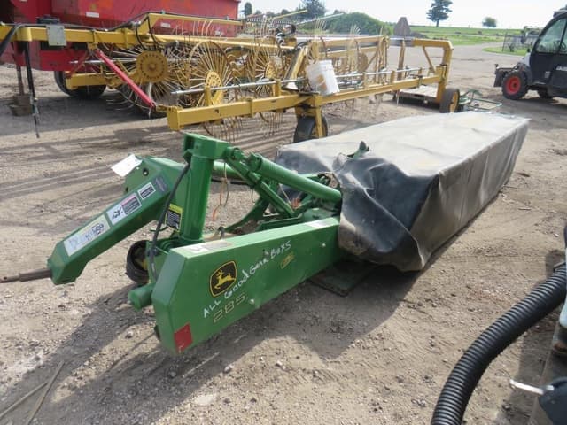 Image of John Deere 285 equipment image 1