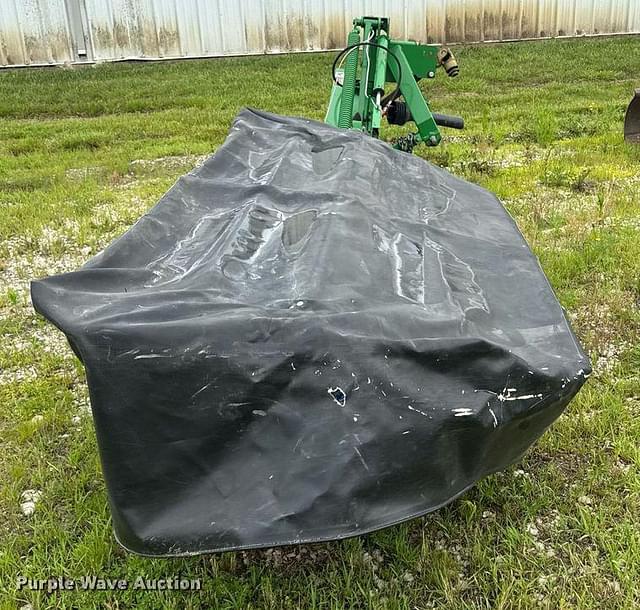 Image of John Deere 285 equipment image 3