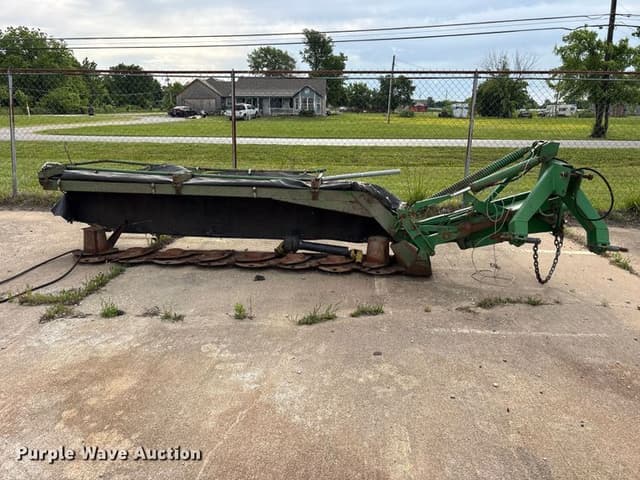 Image of John Deere 285 equipment image 1
