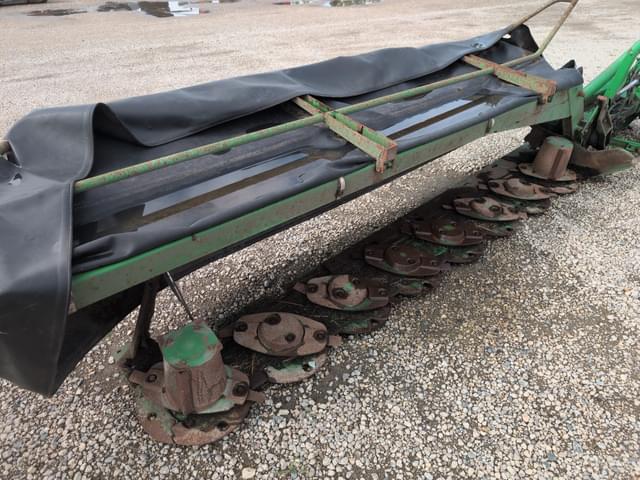 Image of John Deere 285 equipment image 3