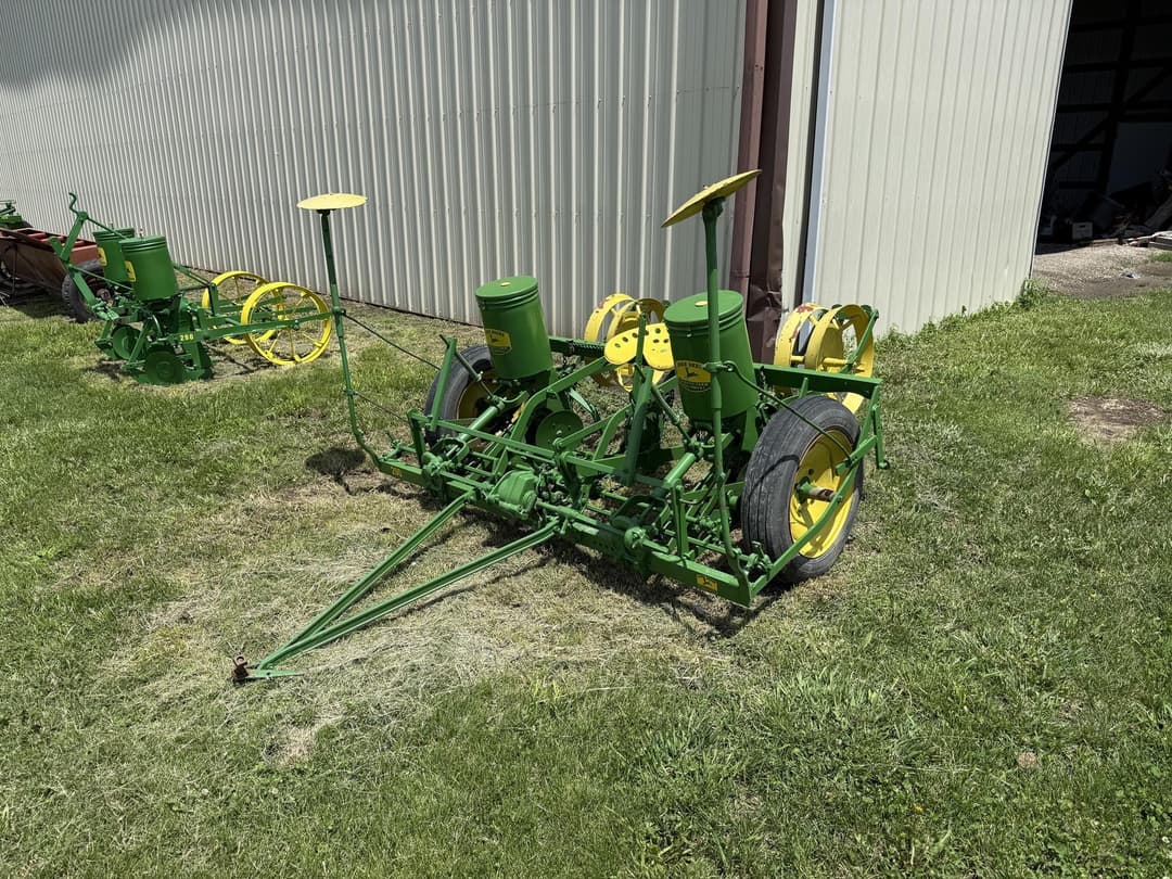 Image of John Deere 290 Primary image