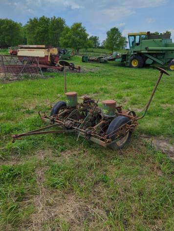 Main image John Deere 290