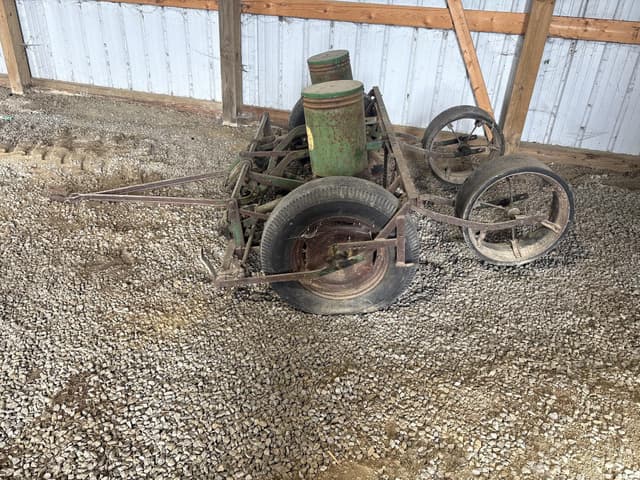 Image of John Deere 290 equipment image 1