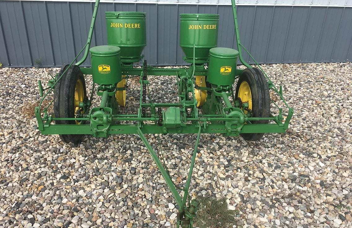 Main image John Deere 290