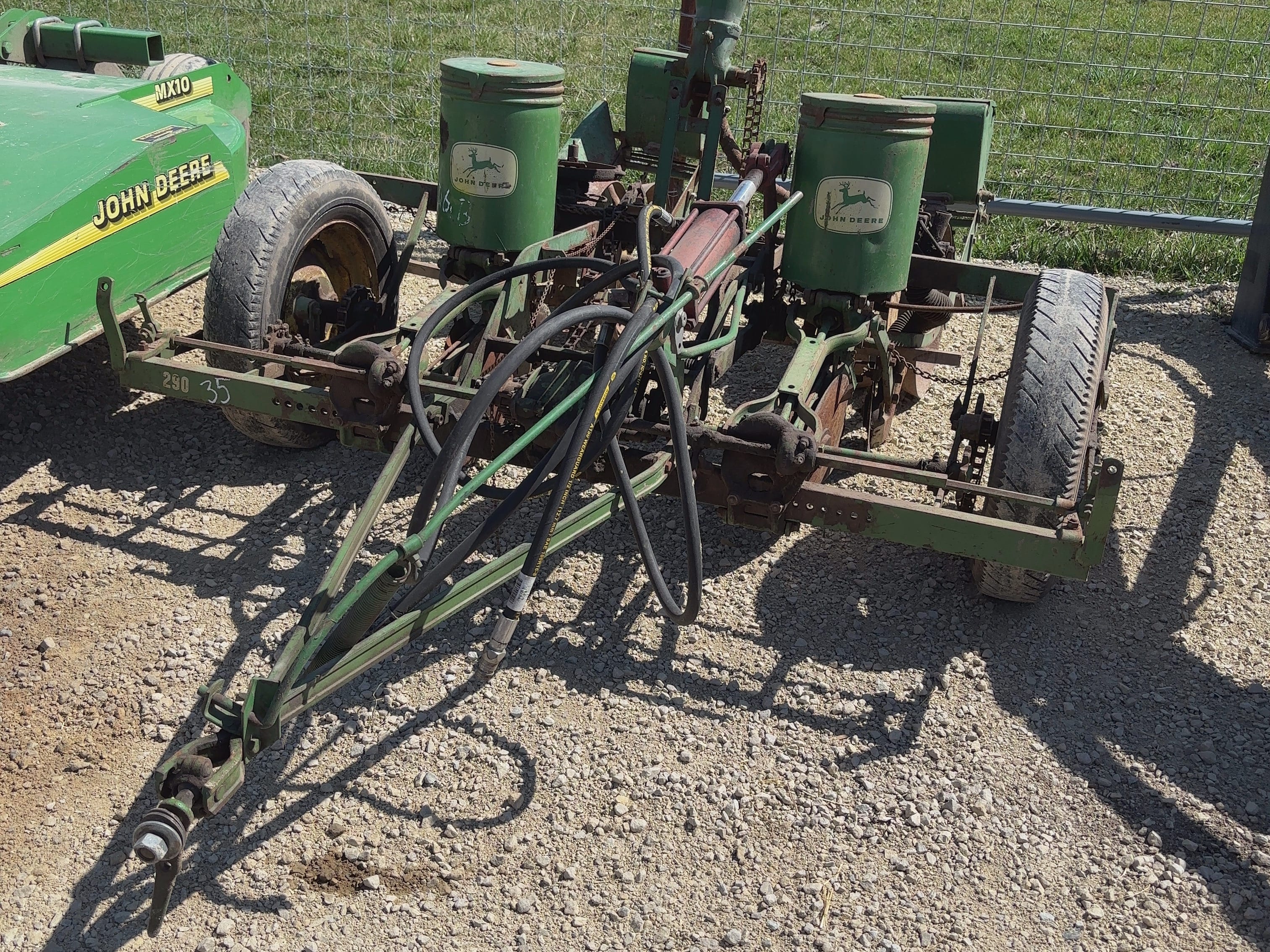 Main image John Deere 290