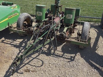 Main image John Deere 290