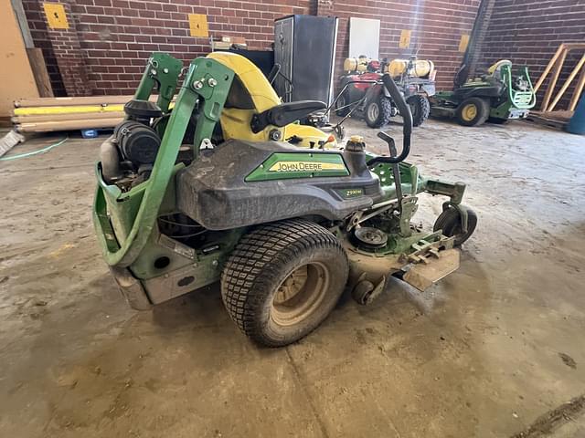 Image of John Deere Z930M equipment image 2