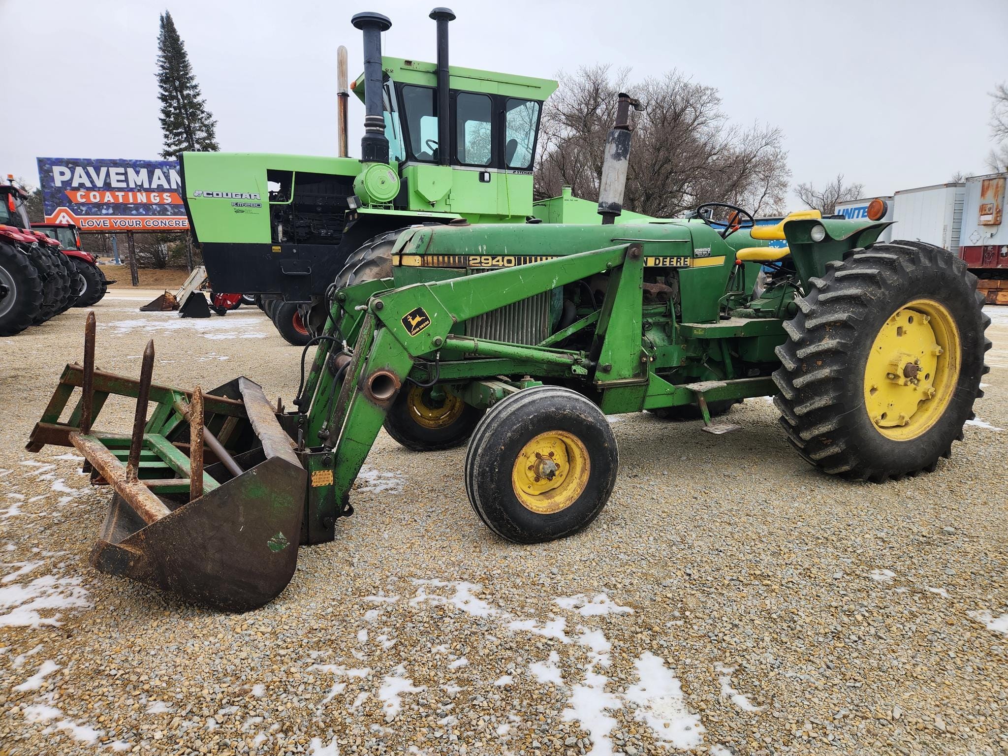 Main image John Deere 2940