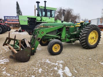 Main image John Deere 2940