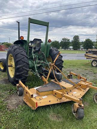 Image of John Deere 2940 equipment image 1