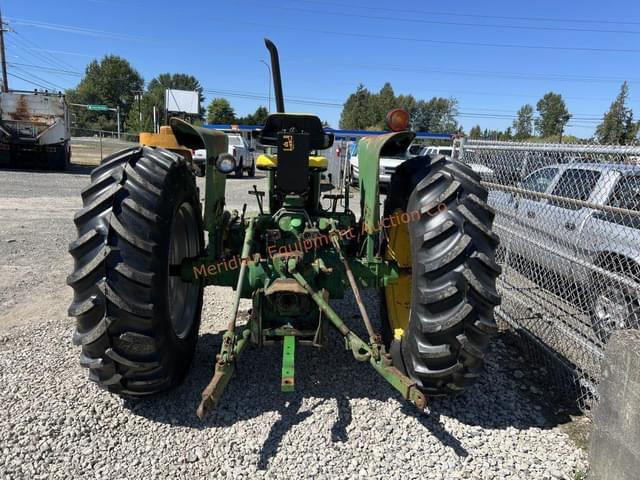 Image of John Deere 2940 equipment image 4