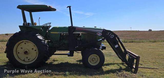 Image of John Deere 2940 equipment image 3
