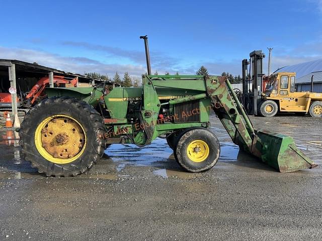 Image of John Deere 2940 equipment image 4