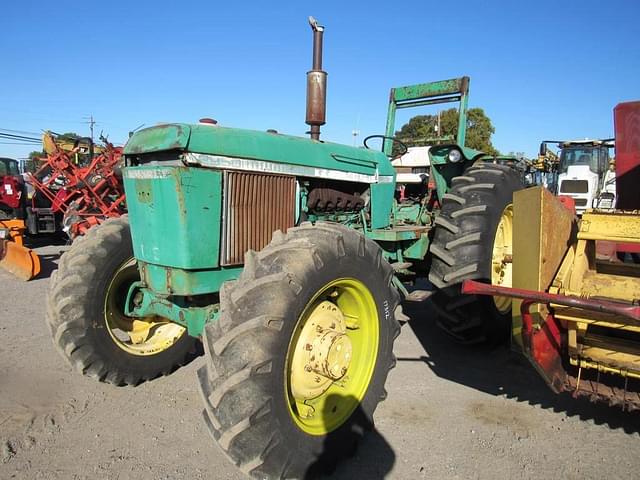 Image of John Deere 2950 equipment image 1