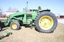 John Deere 2950 Image