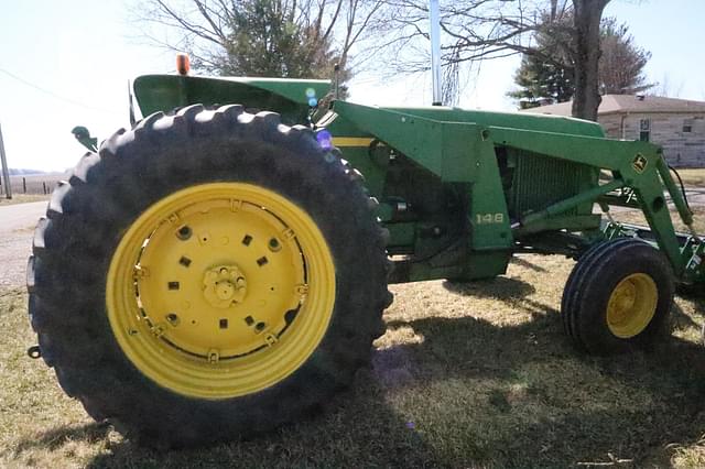 Image of John Deere 2950 equipment image 2