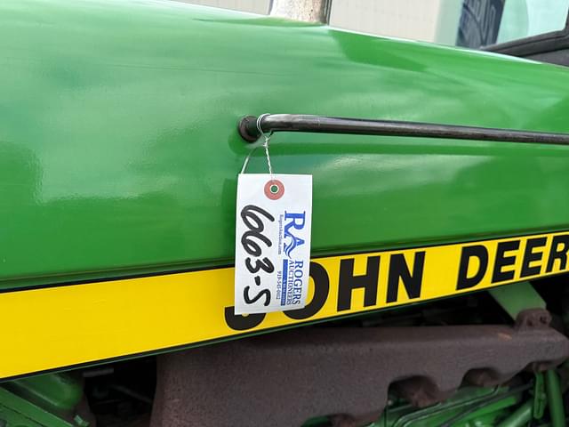 Image of John Deere 2950 equipment image 3