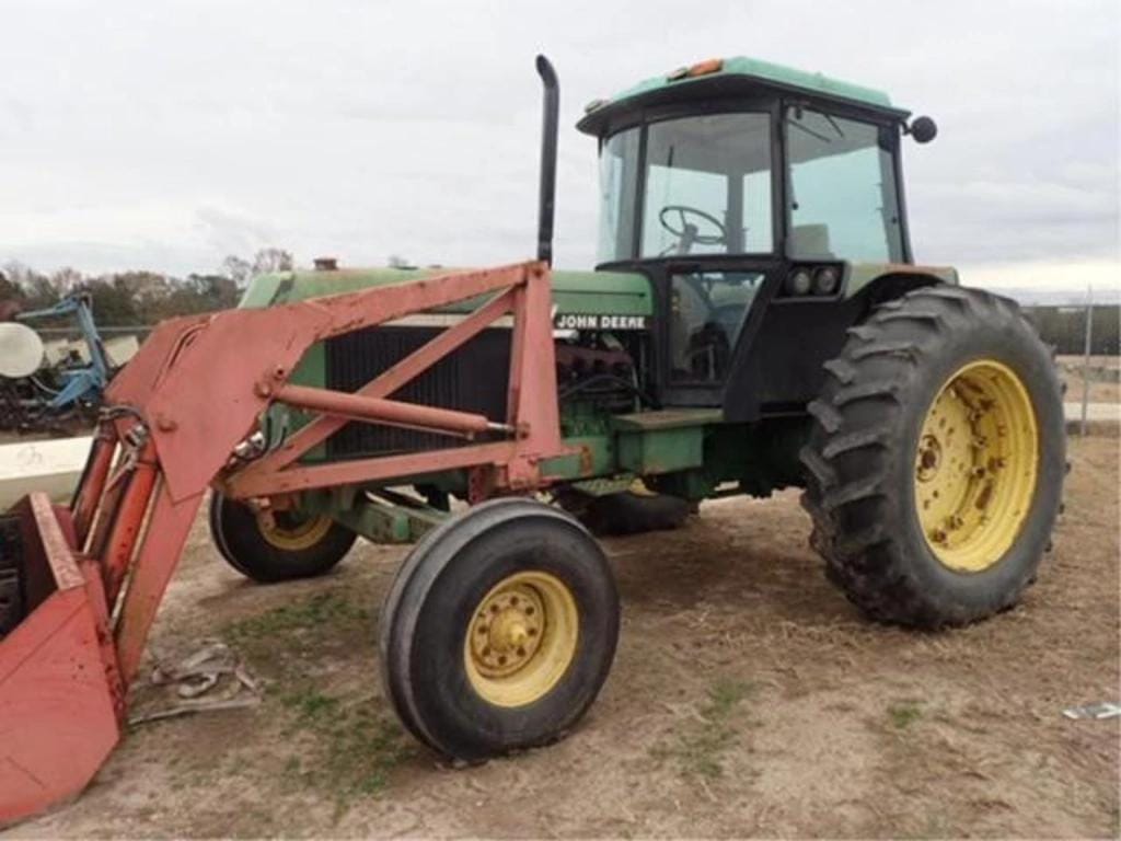 Main image John Deere 2950