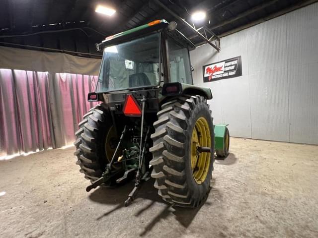 Image of John Deere 2950 equipment image 4